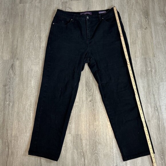 Gloria Vanderbilt Amanda Bootcut Jeans‎ Women's Size 16 Petite Black Denim - Picture 1 of 16